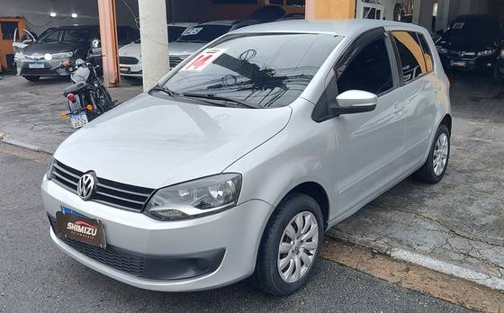 VOLKSWAGEN FOX 1.6 MI 8V FLEX 4P MANUAL VOLKSWAGEN FOX 1.6 MI 8V FLEX 4P MANUAL